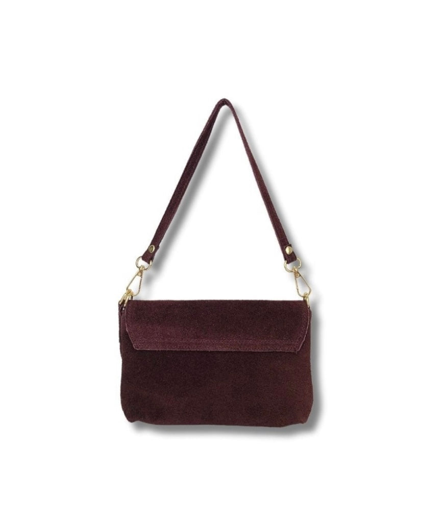 Mala com tachas
