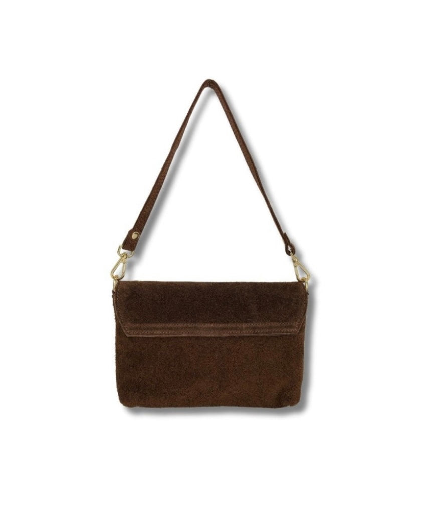 Mala com tachas