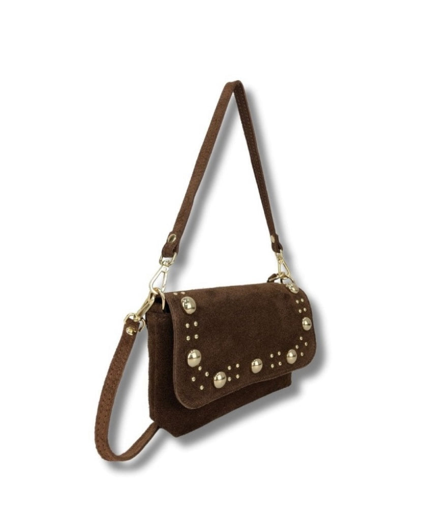 Mala com tachas