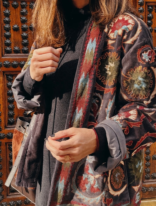 Casaco Veludo Bordado