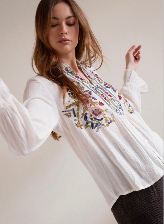 Camisa Bordada