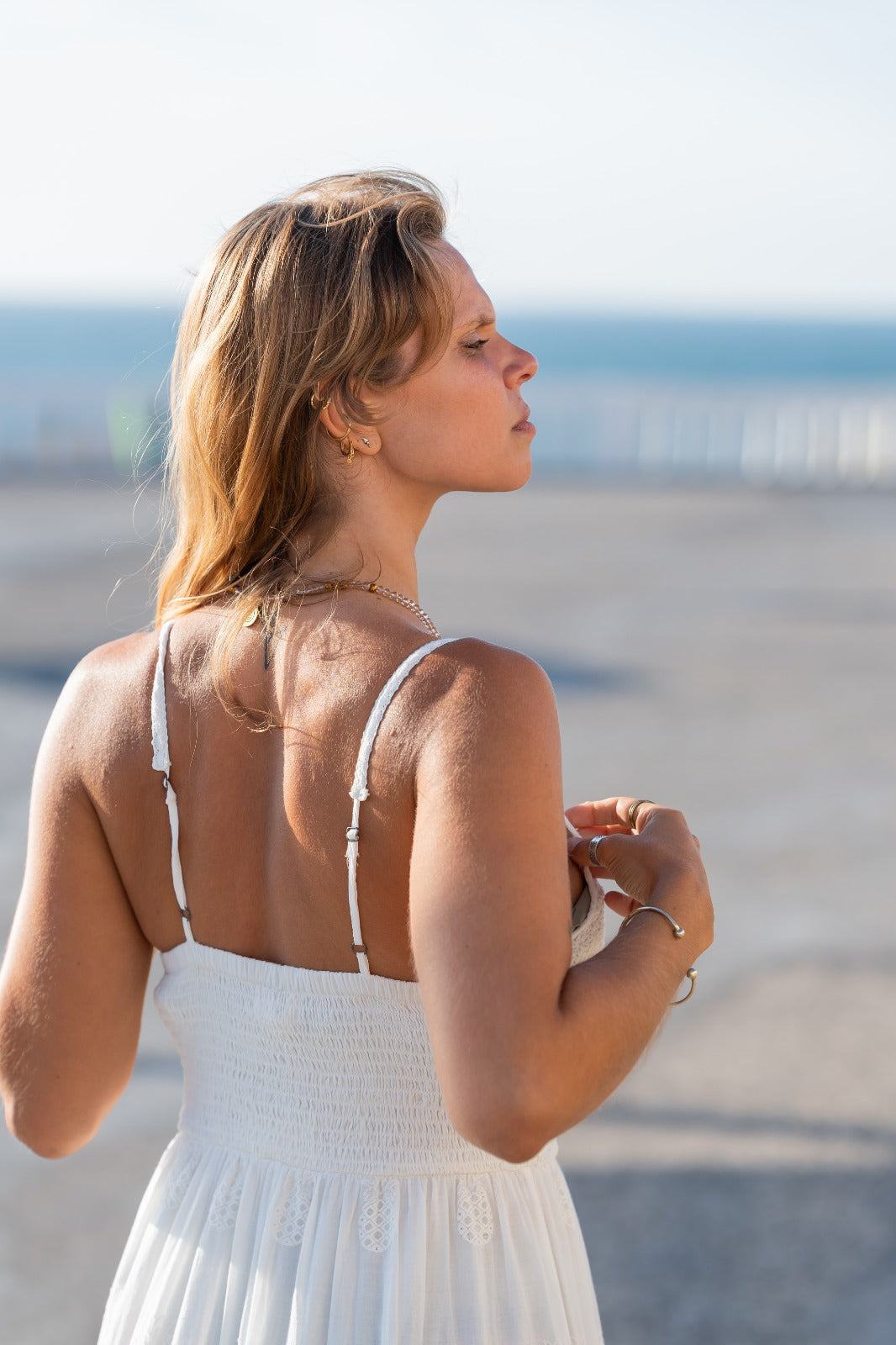 VESTIDO BORDADO BRANCO